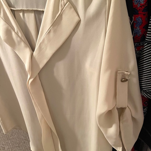 Boutique Dressy blouse 3 for $15 - Picture 4 of 5